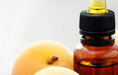 Olje iz mareličnih pešk (Prunus armeniaca)