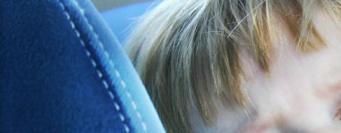 Kako preprečiti potovalno slabost pri otrocih?